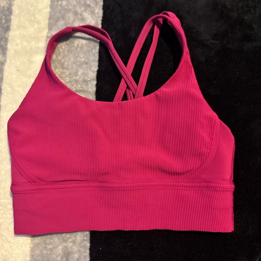 Sz 8 Lululemon Vibrant Pink magenta ribbed Sports Bra with Crossback Straps